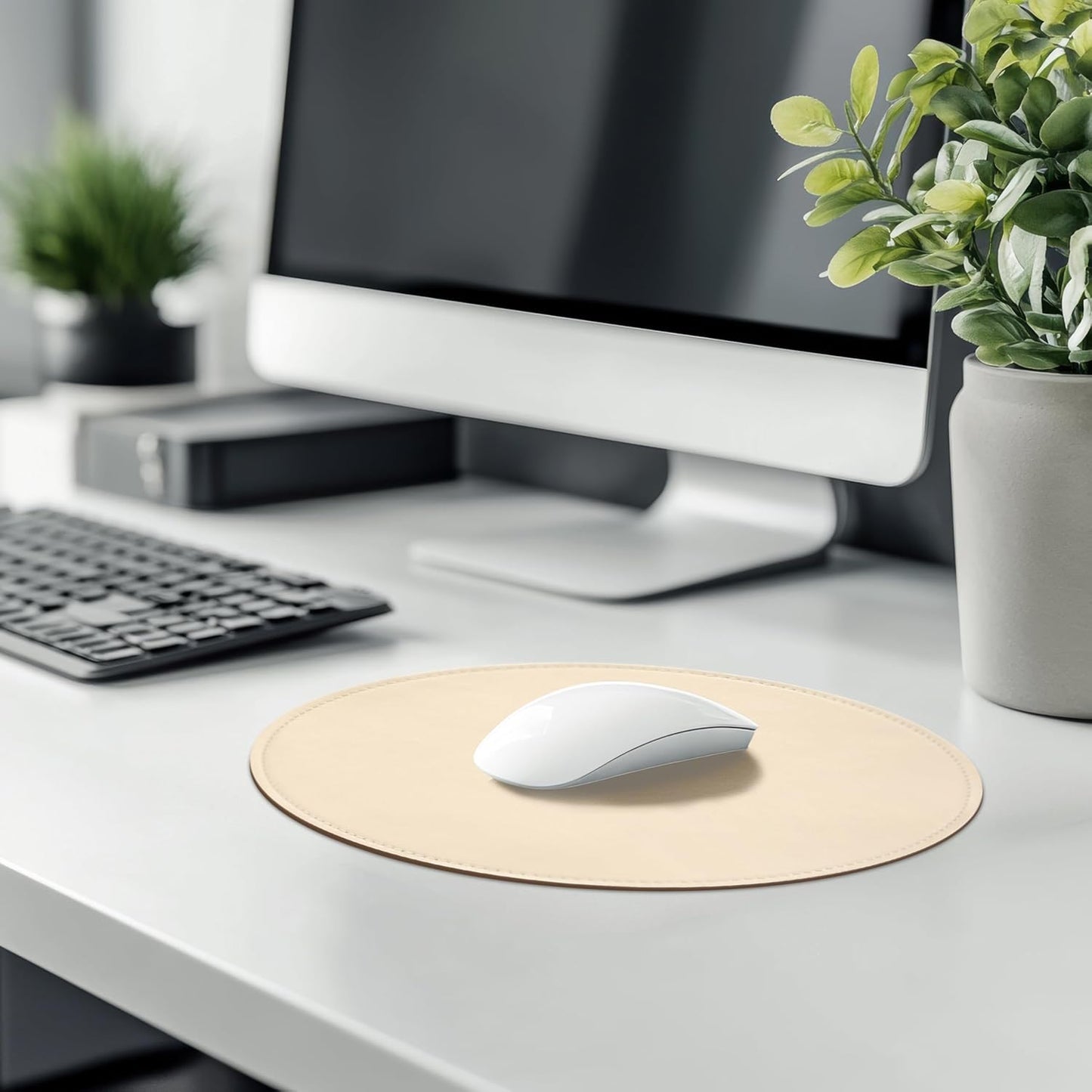 Mouse Pad，Round Mouse Pad，Pu Mouse Pad，Leather Mouse Pad with Stitched Edge Micro-Fiber Base with Non-Slip Waterproof，Mouse Pad for Computers，Laptop，9 X 9 Inch (Milky White)